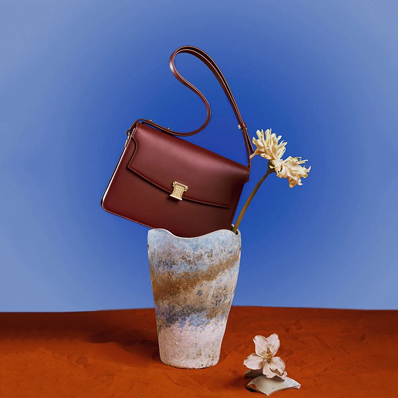 

LA FESTIN Retro bag 2020 new fashion one shoulder underarm bag simple messenger messenger female bagHigh capacity