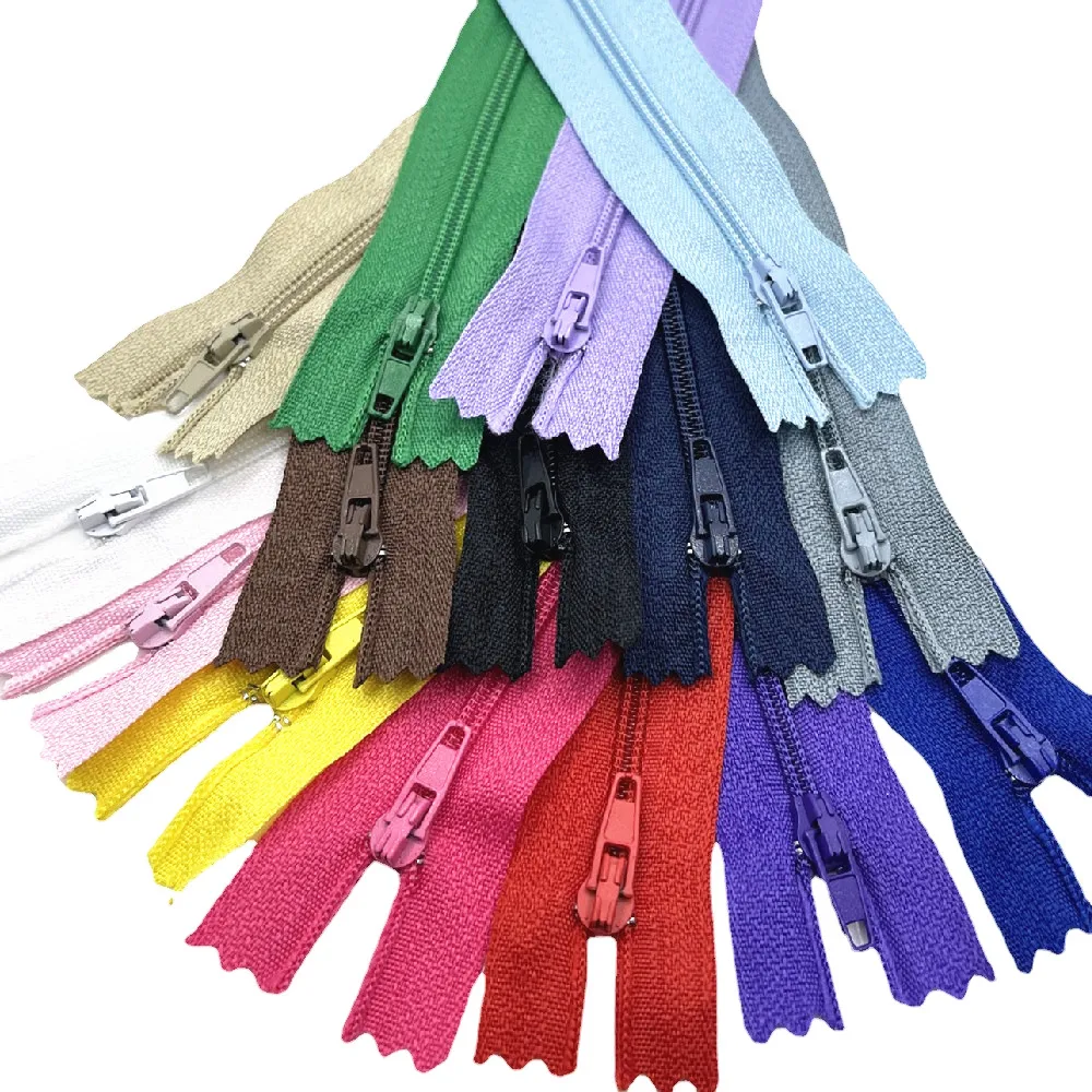 5Pcs 3# 15/20/25/30/35/40/50CM  (6-20 Inches) Closed Nylon Coil Zipper Tailor Sewing Process Are Available