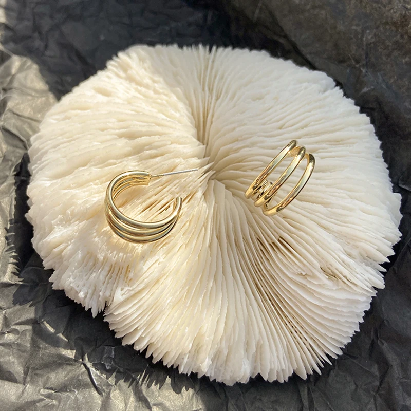 

XIYANIKE Golden Earrings Korea New Round Alloy Multi Round Earrings Vintage Punk Hip Hop Multi Style All-match Jewelry Female