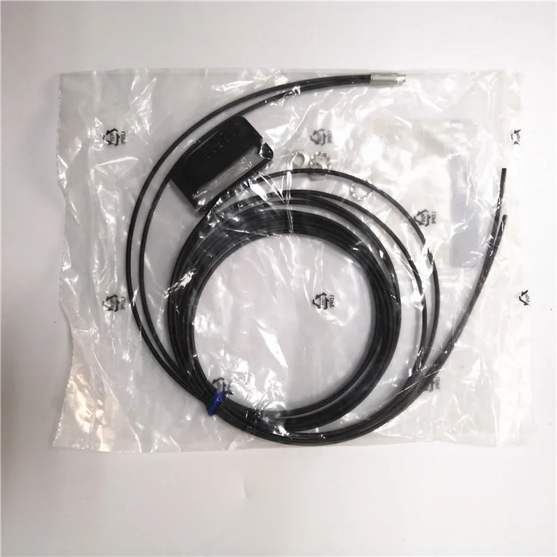 

OMRON E2B-M18KN10-WZ-B1 E2B Cylindrical Proximity Sensor