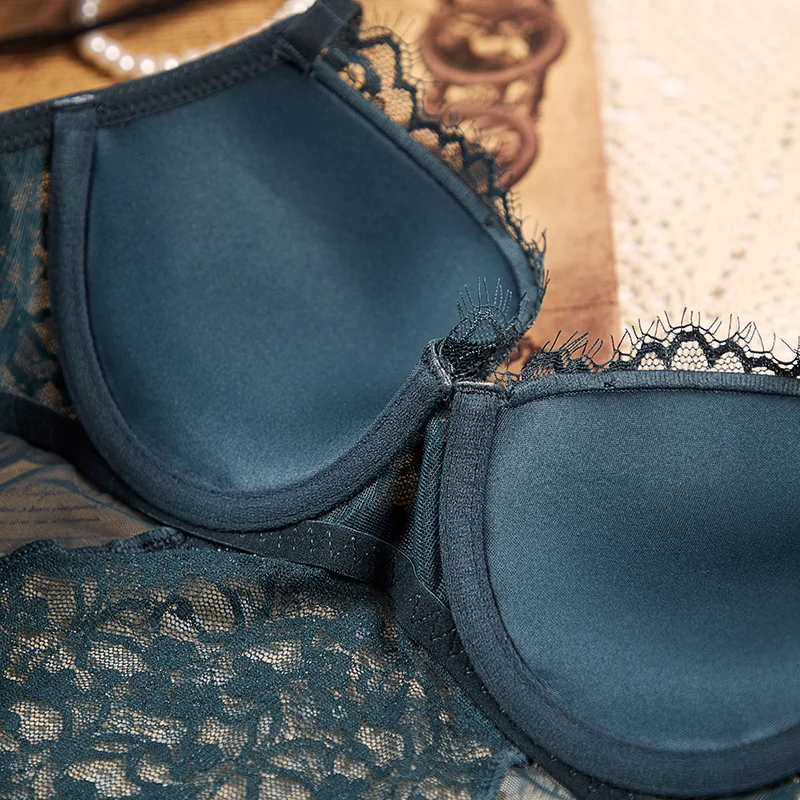 Пикантный бюстгальтер в европейском и американском стиле с тонкой плотной