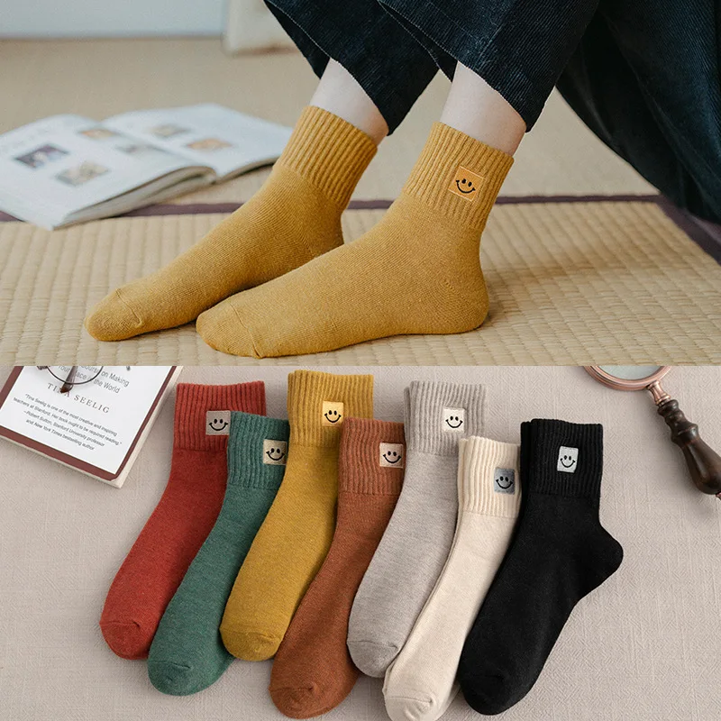 

Women's/Men's Cotton Smiley Socks Pure Color Breathable Socks Lente Herfst Katoen Ademend Warm Houden Floor Anti-Slip Sokken