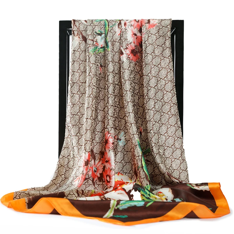 

2020 Fashion colour Print Kerchief Square Shawls Female Handkerchief and Wraps Silk Satin Women Neck Scarf Bandana Head Hijab