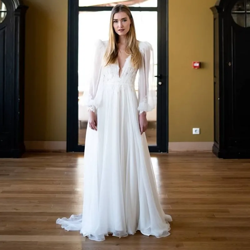 

Sexy Boho Deep V-Neck Wedding Dresses Lace Appliques Lantern Sleeve Button Floor Length Tulle Bride Robe De Mariée Custom Made