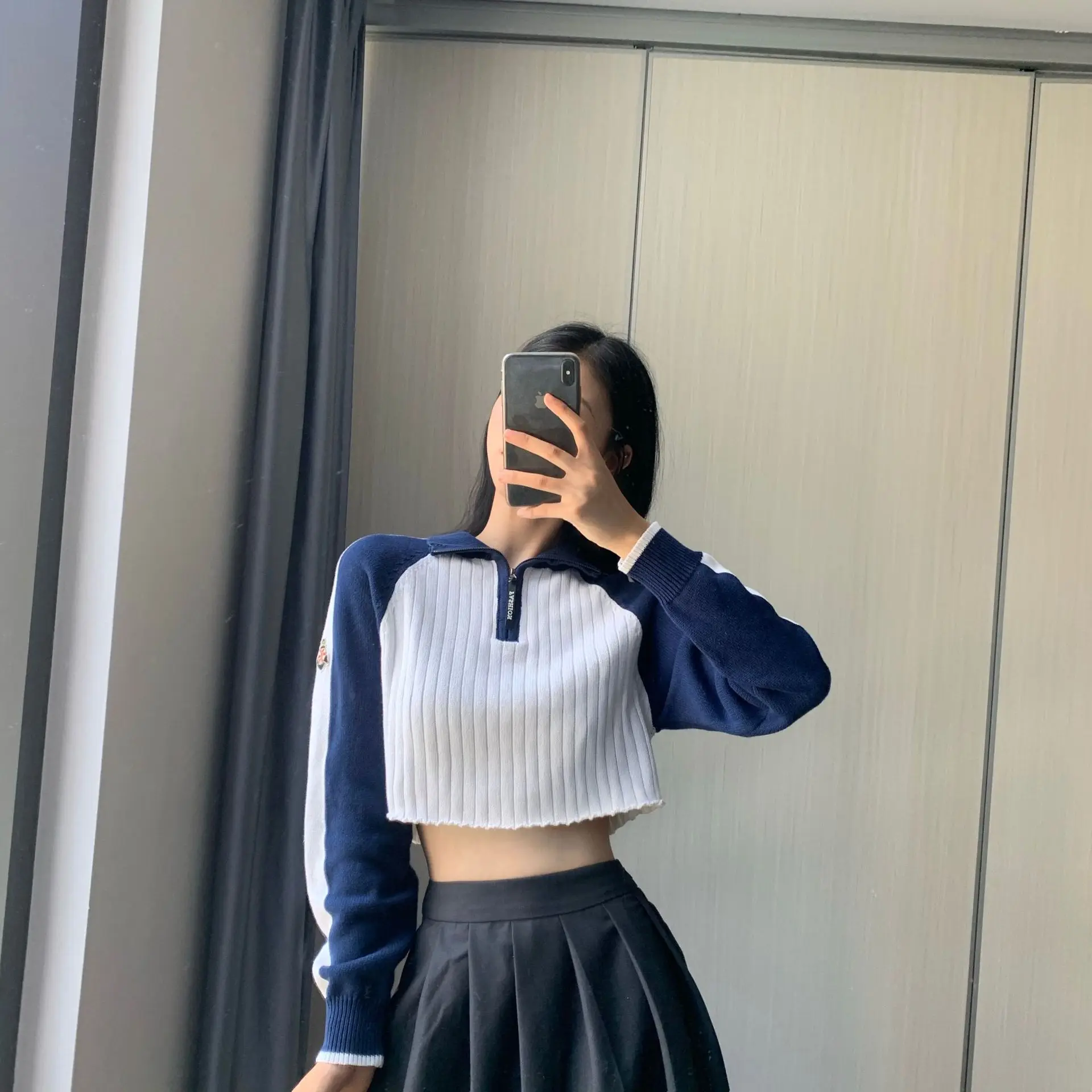 

2021 spring summer autumn blouse with belly design high waist short temperament sweater women loose capless
