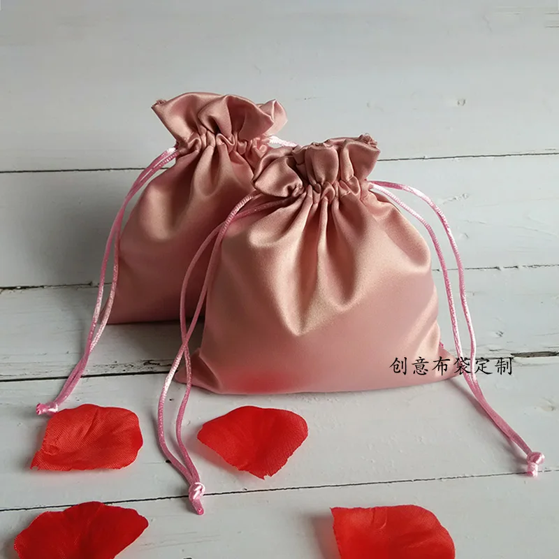 

Custom Logo Satin Drawstring Bag Extenssions Clothes Travel storage Drawstring Christmas Bag black 50PS