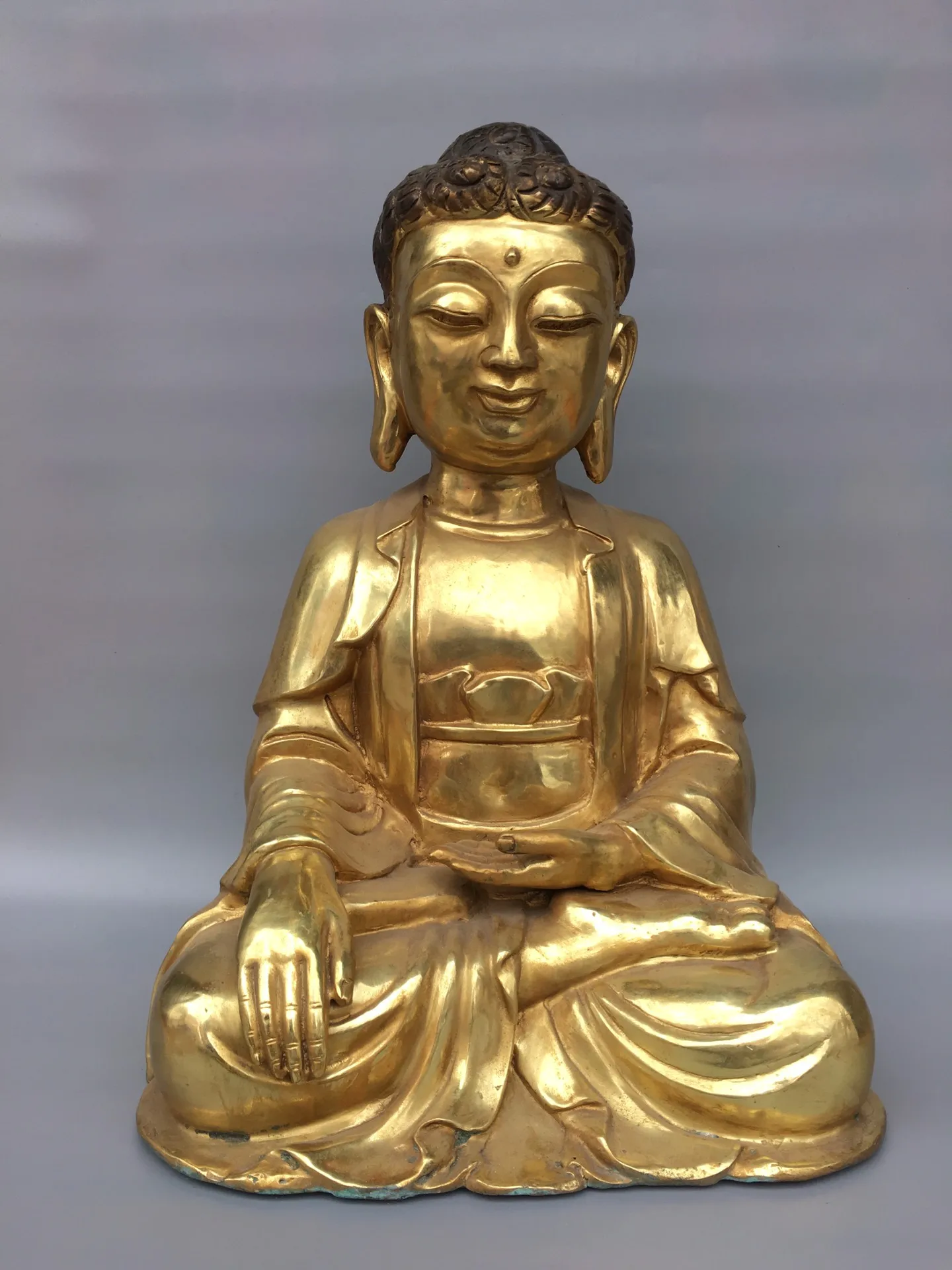 

18" Tibet Buddhism Old Bronze Gilt Sakyamuni Sitting Buddha Enshrine the Buddha Ancestor of ten thousand buddhas