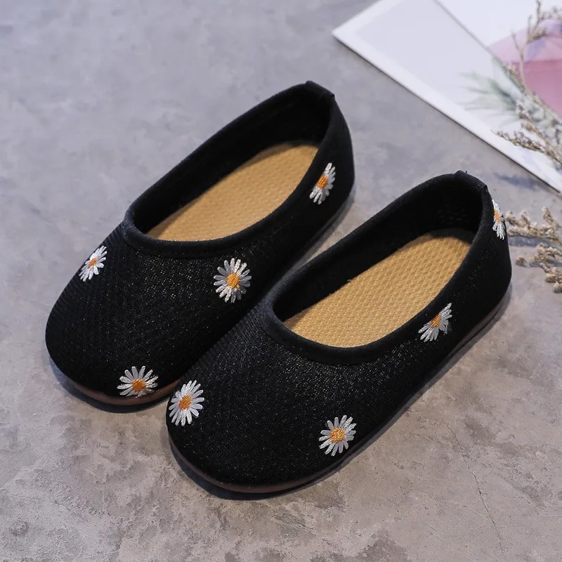 Туфли детские на плоской подошве с бантом дышащие |