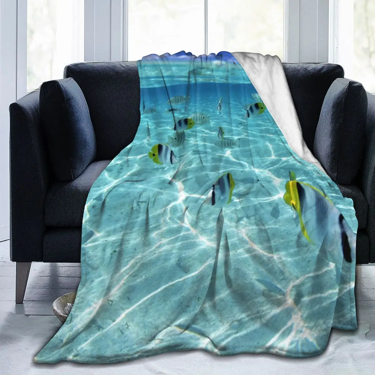 

Симпатичное фланелевое одеяло с 3D принтом в виде рыбок, простыня, мягкое одеяло, покрывало для кровати, домашний текстиль, декоративное одея...
