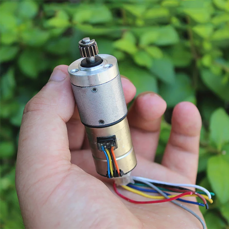 Микро 2 фазный 4 проводной шаговый двигатель с планетарным редуктором шаговым и