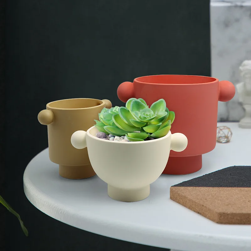 

Creative Nordic style modern ceramic simulation round ear flowerpot model room club exhibition hall personalized decoration