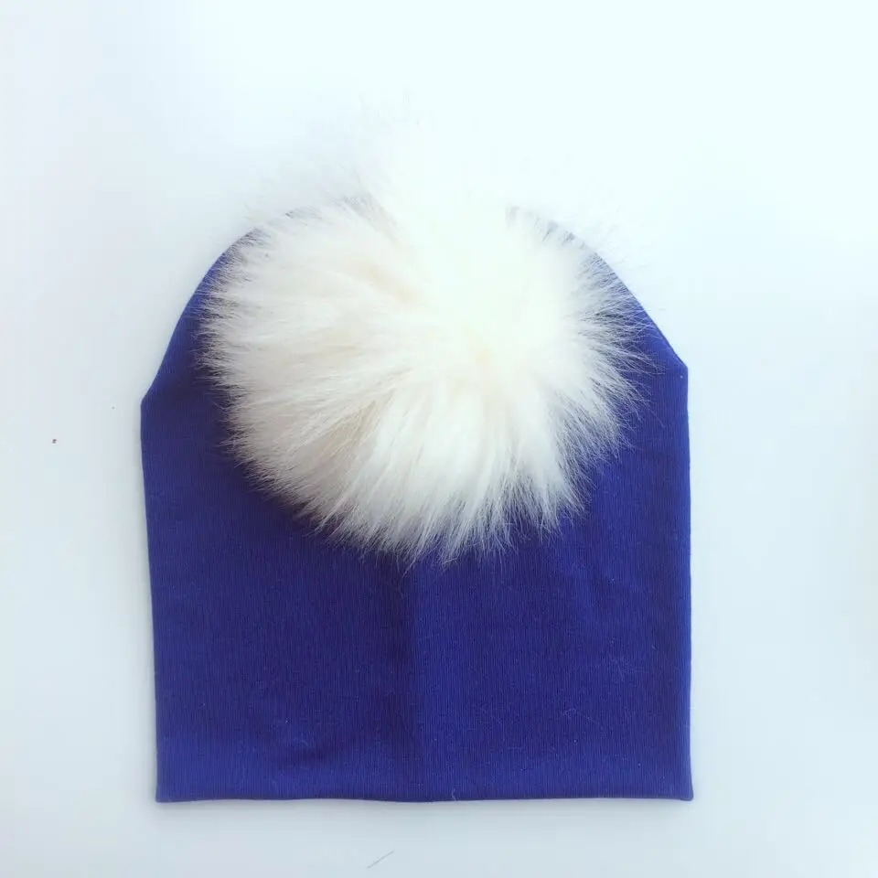 Шапка-бини с помпоном для детей на весну/зиму | Детская одежда и обувь