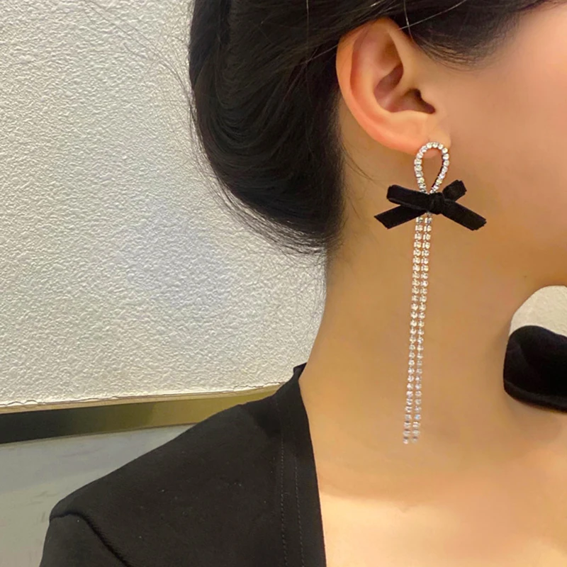 Роскошные циркониевые длинные серьги Vogallery с кисточками для женщин, модные висячие серьги с черным бантом против аллергии, бархатные ювелирные изделия