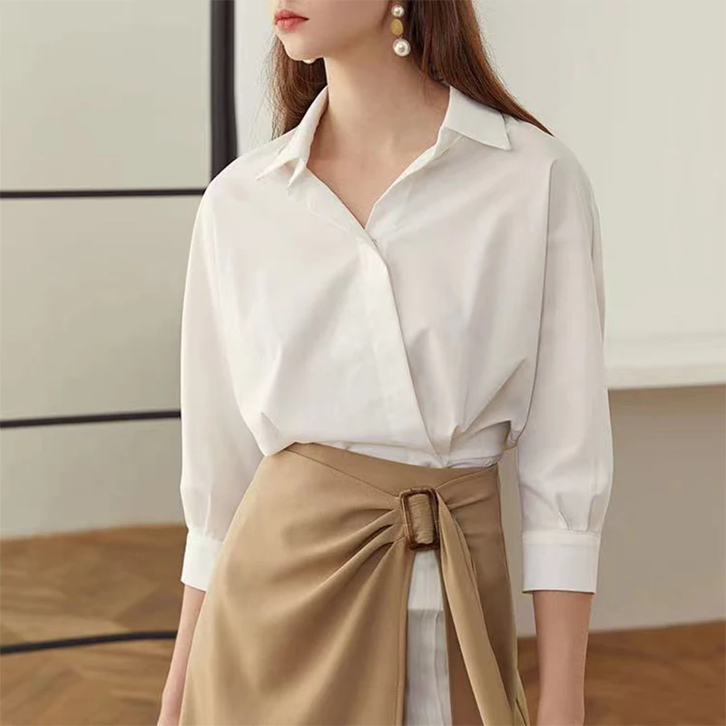 

Vangull Office Lady T-shirt Casual Elegance Single-breasted V-neck Lightweight Blouse With Buttons 2021 Summer New Women Shirt