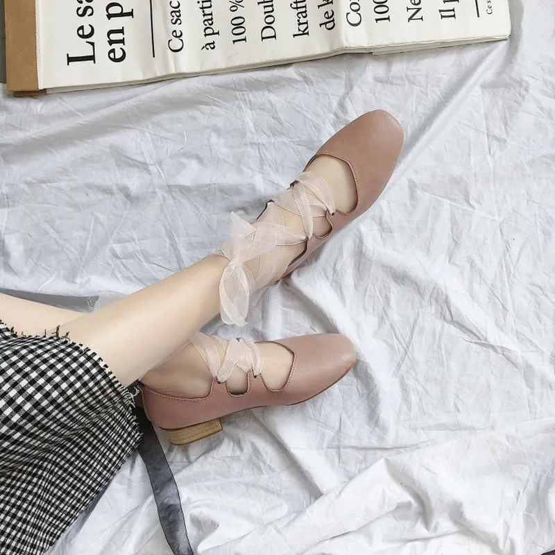 Женские лоферы на плоской подошве дамские балетки с милым бантом из ленты