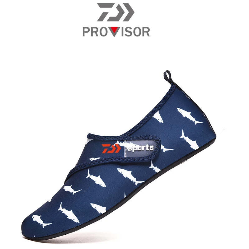 

2020Daiwa Outdoor Fishing Shoes Men's and Women's Fitness Dance Sports Comfortable Soft Bottom Wading Shoes Beach Swimming Shoes