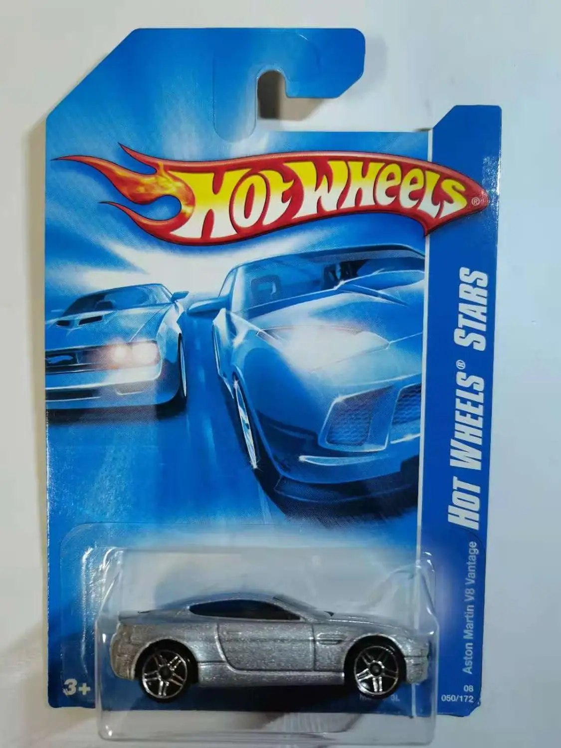 Лидер продаж автомобили на колесах 1/64 ASTON MARTIN V8 коллекционная Коллекционная