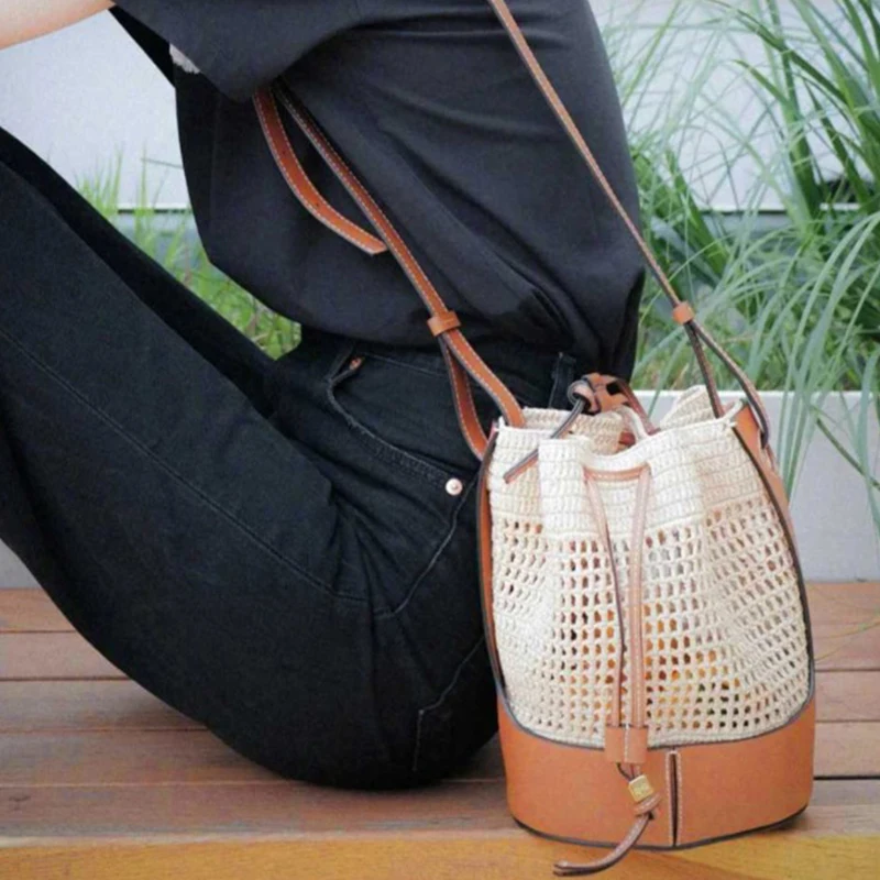 

2021 New Fashion Drawstring Bucket Bag Durable Leather Portable Bucket Bags Shoulder Strap Belt Bag Accessory Set Hot Sale