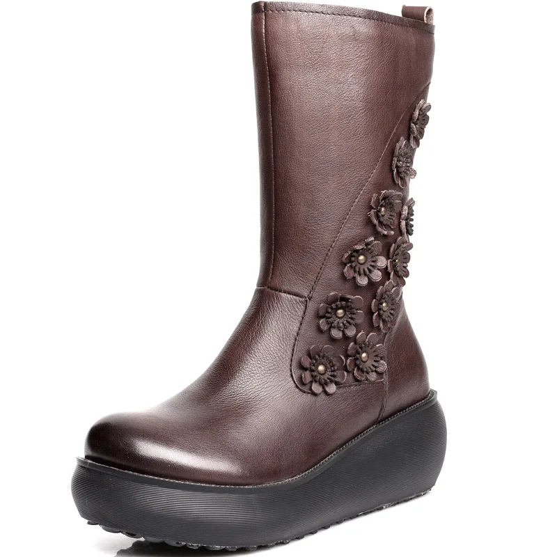 Женские кожаные ботинки Обувь до середины икры осенние на танкетке в стиле ретро