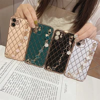 luxury electroplate four leaf bracelet case for iphone 13 pro max 13 pro 12 11 soft diamond tpu protection cover for 7 8 plus x