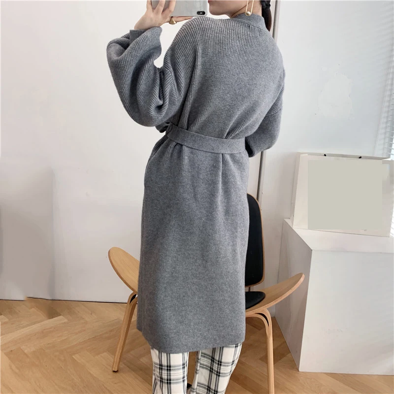 

[EAM] Green Bandage Big Size Long Knitting Cardigan Sweater Loose Fit V-Neck Long Sleeve Women New Autumn Winter 2021 1DD0669