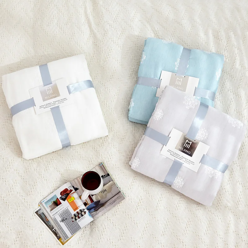 

100% Cotton Eight-layer Gauze Towel Quilt Muslin Summer Blanket Bed Sofa Travel Breathable Chic Mandala Large Soft Throw Blanket