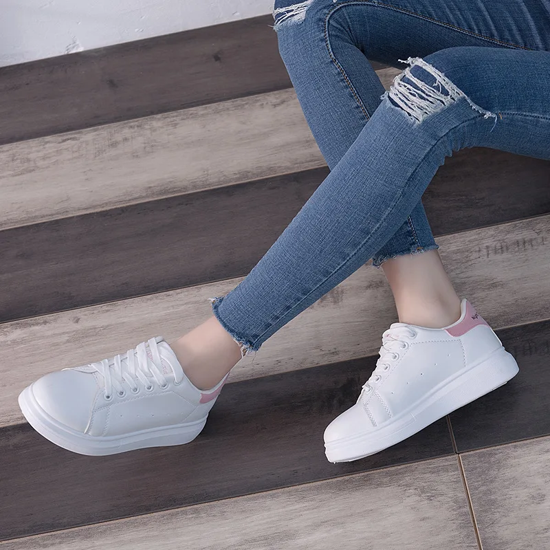 COWCOM/Новая женская обувь белого цвета на толстой подошве однотонная повседневная
