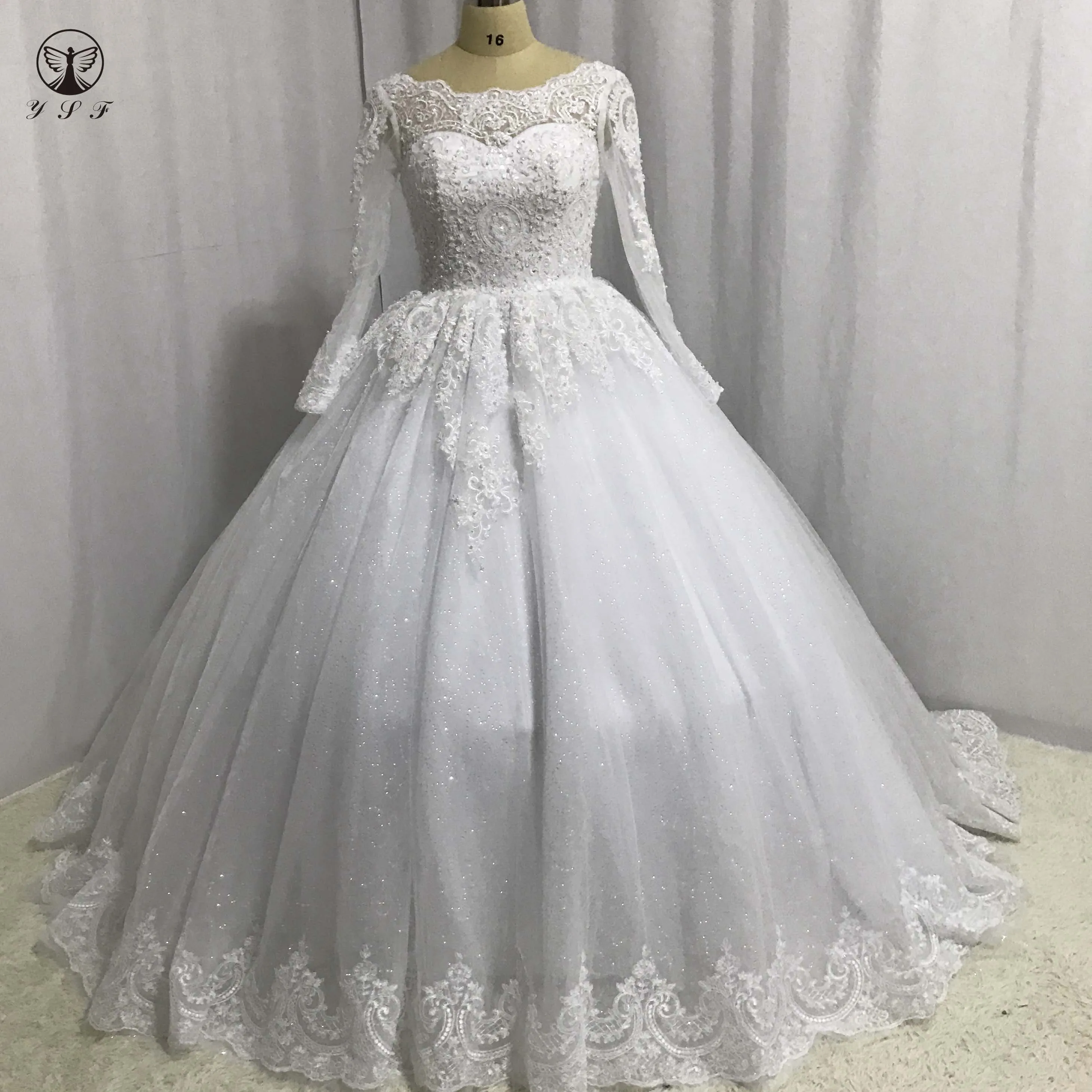 

Vintage Vestidos De Novias O Neck Appliqued Beaded Stones Long Sleeve Ball Gown Bling Bling Plus Size Wedding Dresses