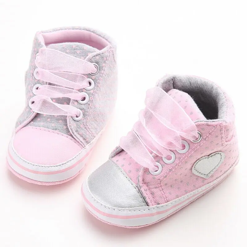 

0-18M Cute Newborn Baby Boys Girls Soft Sole Dot Crib Shoes Anti-slip Sneaker Prewalker Love Infant Toddler Baby Kids Shoes