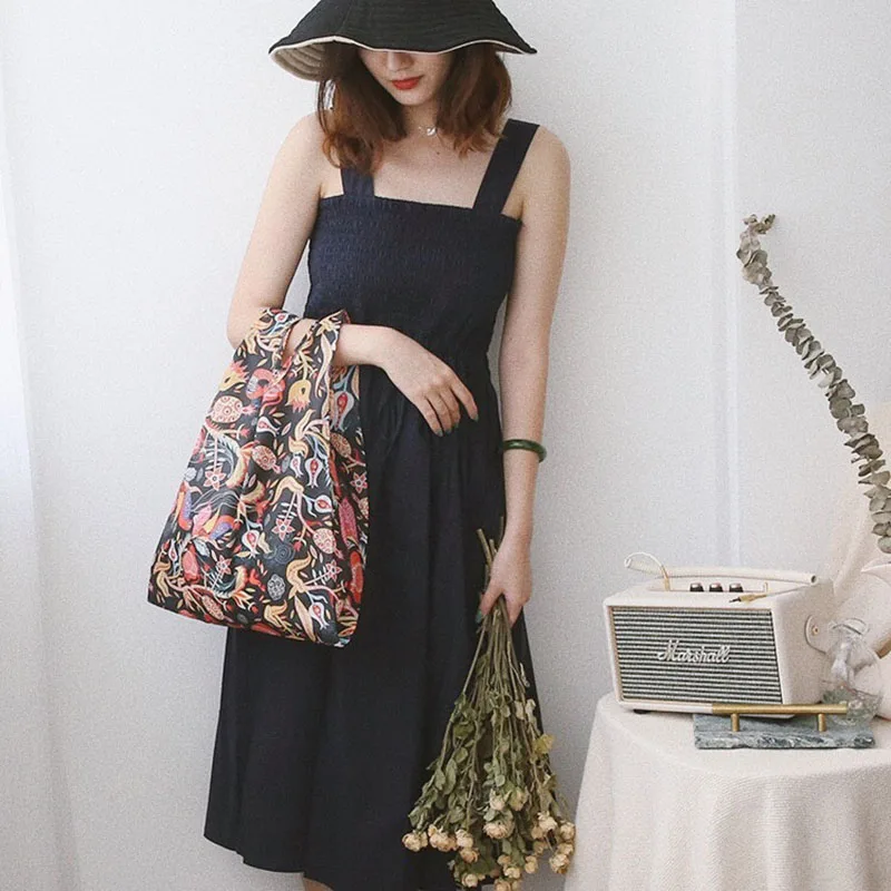 American Bohemia Style Nylon Environmental Shopping Bags Waterproof Single Shoulder Bag Strawberry Print Simple Ladies B94 | Багаж и сумки