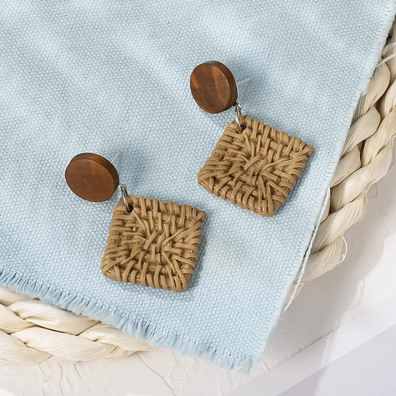 Женские плетеные серьги в Корейском стиле коричневые белые геометрические