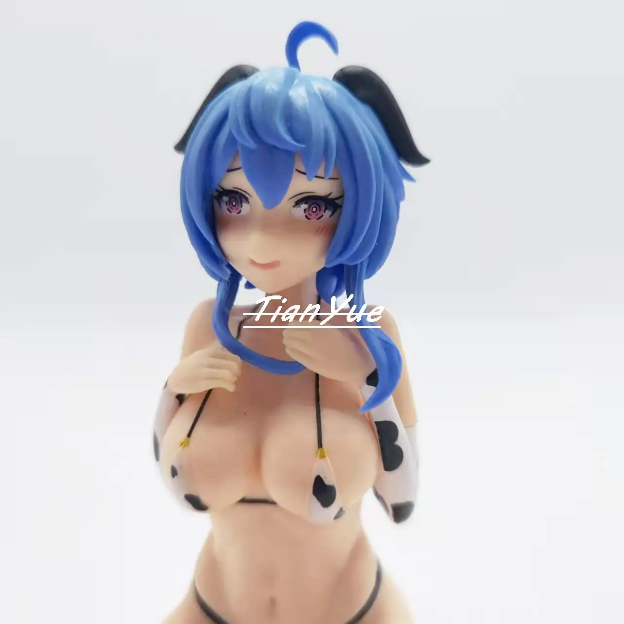 

Экшн-фигурка Genshin Impact Half fairy Blue hair 1/7, Игрушечная модель 14 см