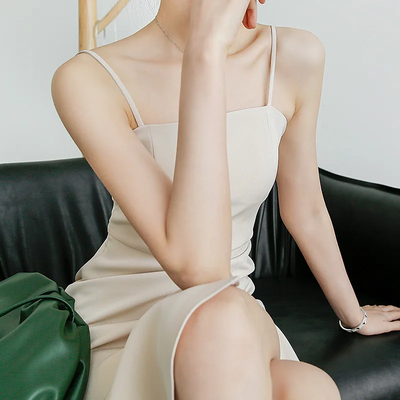 Платье без пояса с трехмерным вырезом в стиле Хепберн облегающее платье