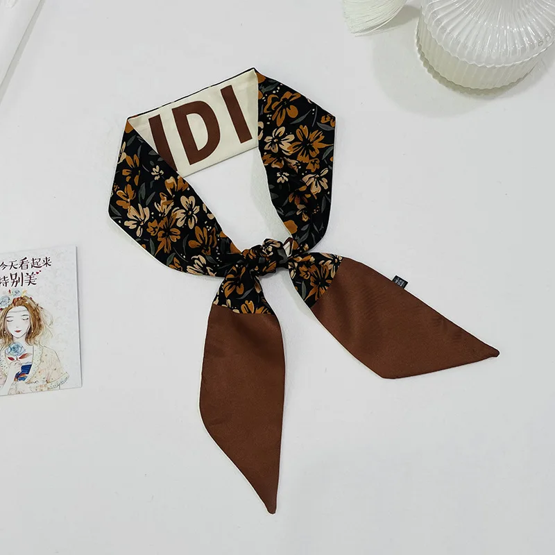 

Double-Sided Pointed Small Ribbon Women's Silk Scarf Artificial Silk Twill Turmeric Hand Painted Stewardess Scarf with Hand Gift