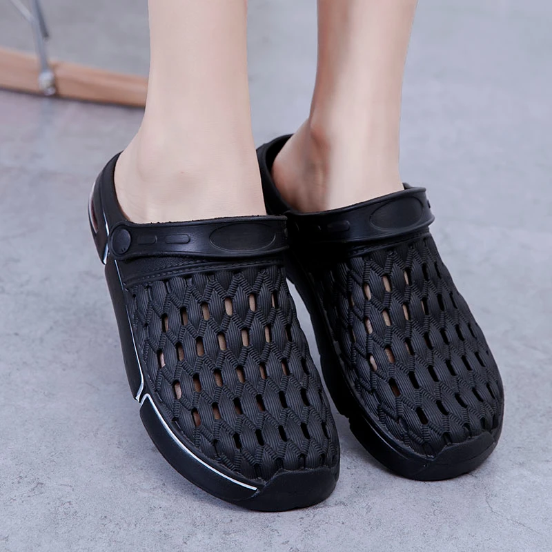 

Non-slip Flip Flops EVA Hole Shoes Mens Women Fashion Casual Sandals Outdoor Waterproof Breathable Slippers Summer Couple Shoes