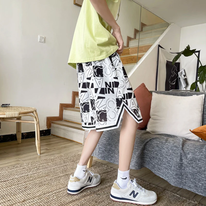 

2021 summer new style casual shorts men's letter printed beach pants men's fitness sports jogging pants fashion trend pants