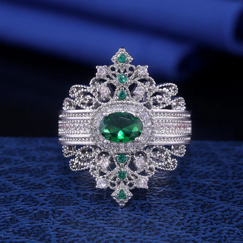 

Neo-Gothic Crown Design Rings For Women Green Cubic Zirconia Filled Noble Engagement Jewelry Wedding Band Luxury Queen Ring Gift