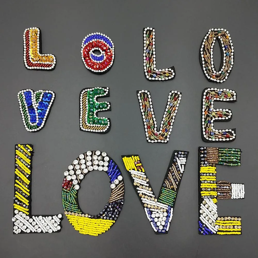 

1 Set Fashion DIY Beads Diamond LOVE Badge Crystal Patch Applique For Bags Shoes Clothes Sewing Accessories