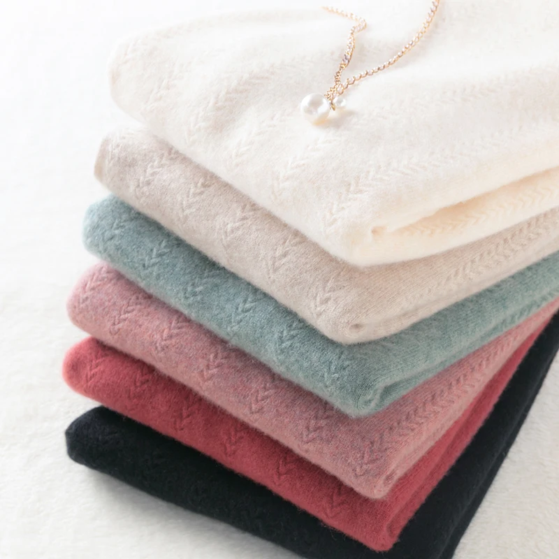 Свитер кашемировый однотонный с длинными рукавами и высоким воротом | Женская