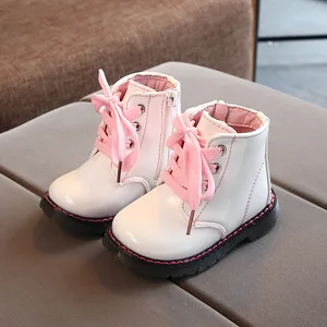 2019 Новая Осенняя куртка для мальчиков, Водонепроницаемый Лакированная кожа зимние модные теплые боты для девочек ясельного возраста; От 1 до 6 лет