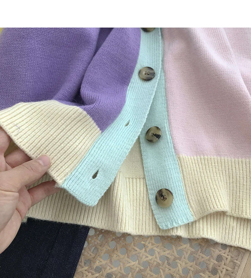 

Color-blocking Bat Long-sleeved V-neck Single-breasted Sweater Cardigan Women's Autumn Korean Loose Wild Soft Warm Sweater