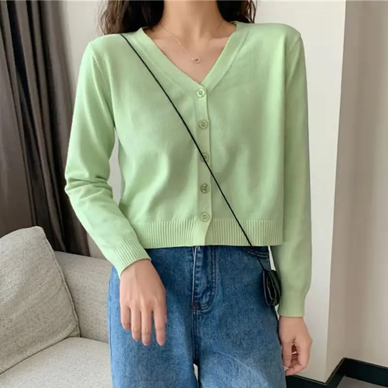 

Female Spring And Autumn New Knitted Cardigan 2021 Women's Korean Short V-neck With Long Sleeve Thin Sweater Coat Sweater Mujer