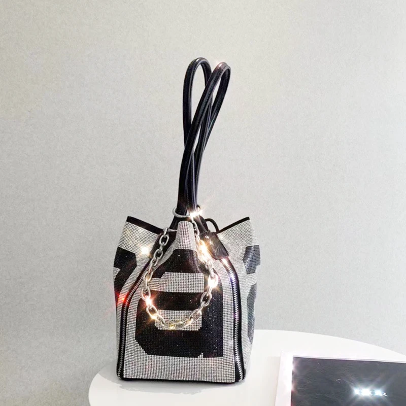 

Colorful Diamond Bucket Bag 2021 New Ladies Flash Diamond Full Rhinestone Chain Vegetable Basket Handbag Fashionable Purses