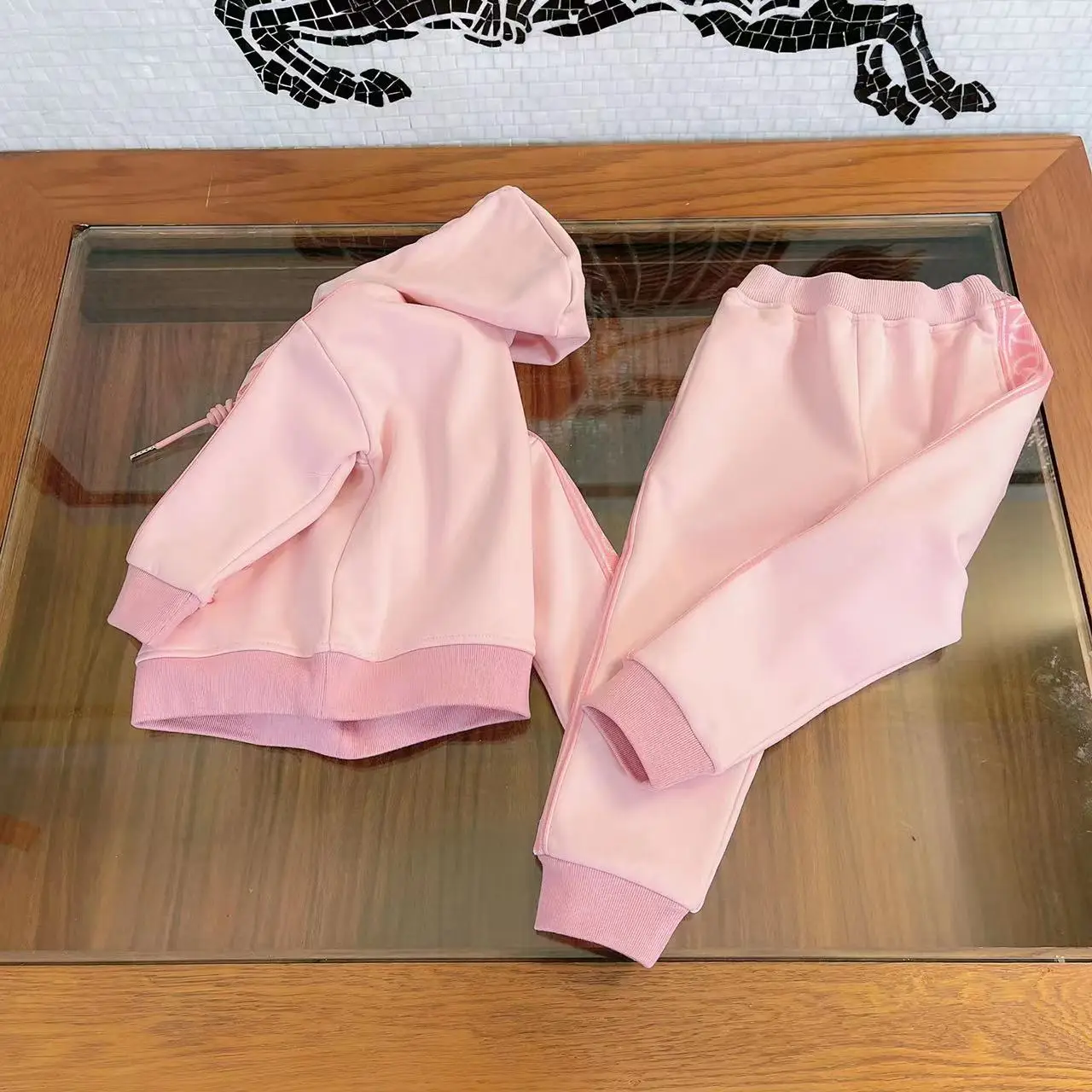 

Одежда для взрослых и детей, новинка 2021, Ранняя осень, Корейская версия для мальчиков и девочек с вышивкой головой тигра и капюшоном