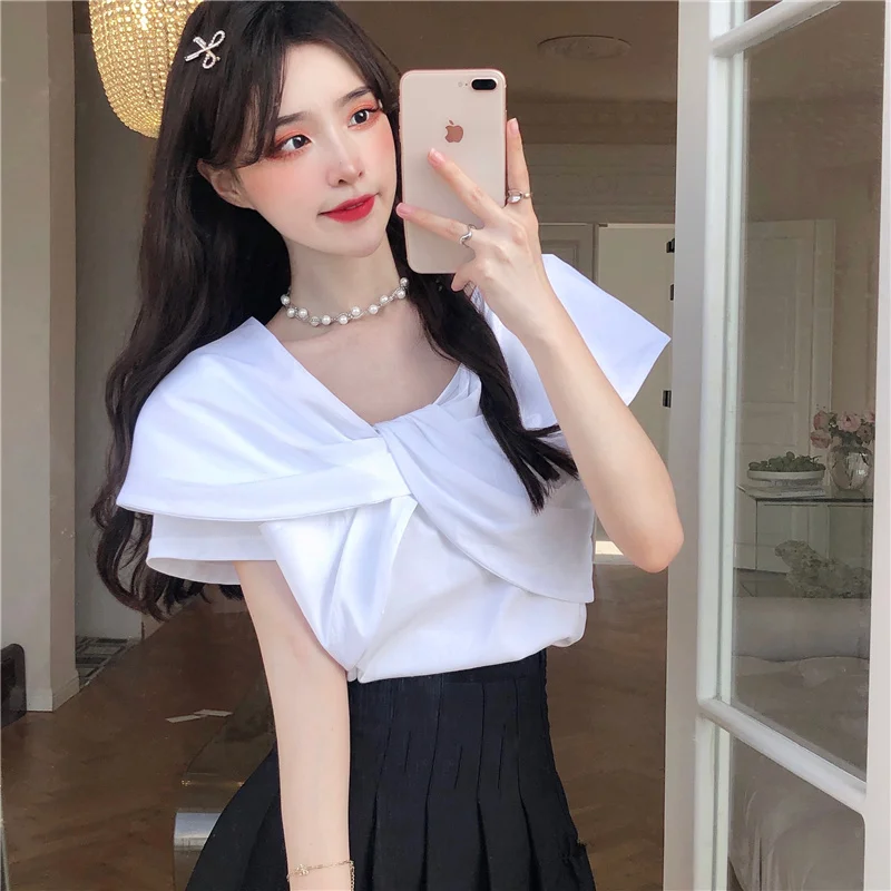 

Shirts Tops Blouses Design Sense Of T-shirt Minority Summer 2021 New Women's First Love Top Sweet Korean Chic Gentle Fashion