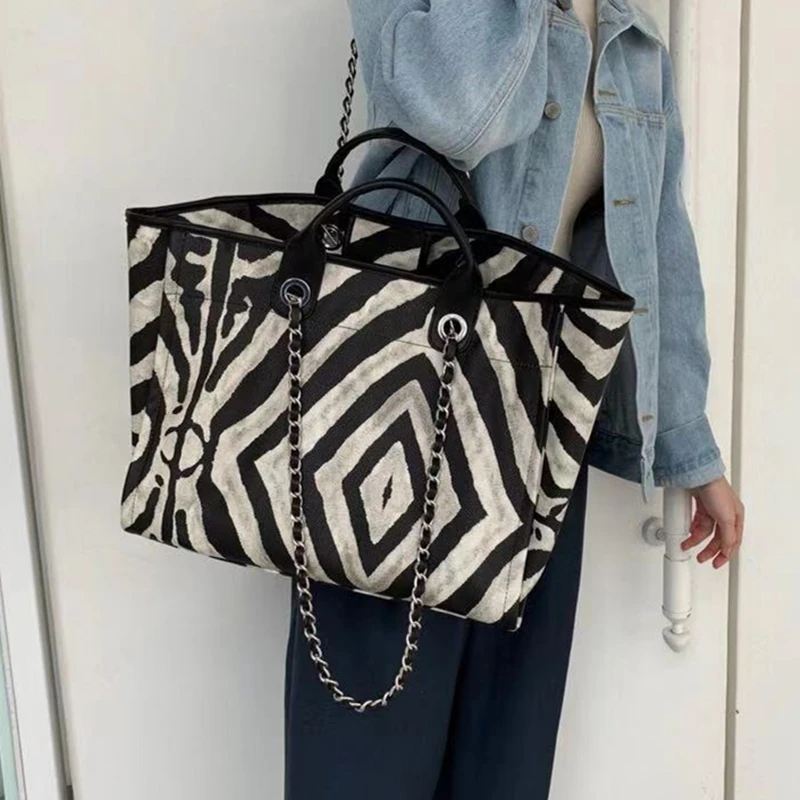 

Women's Handbags