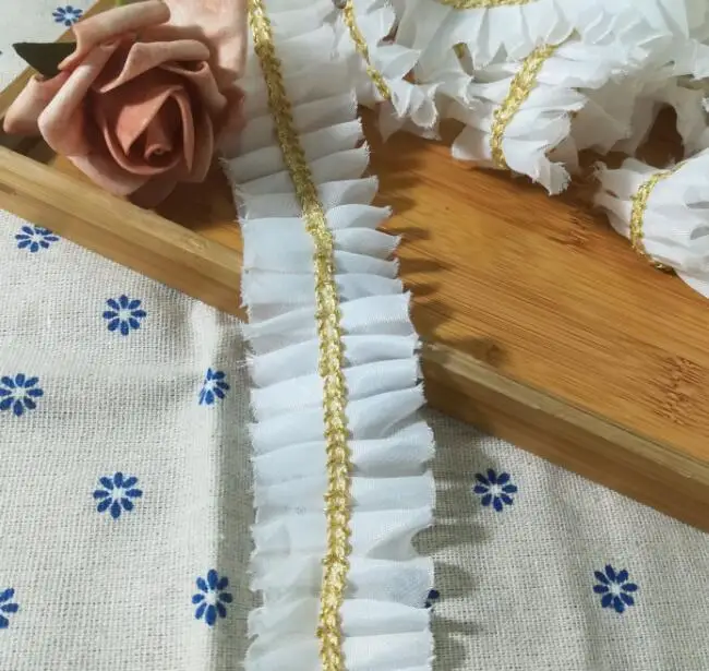 

1Yards New High Quality Lace Fabric 4cm Gold Lace Applique Sewing Crafts Trim Materials Wedding Dress Lace Fabric Ribbon ZA7