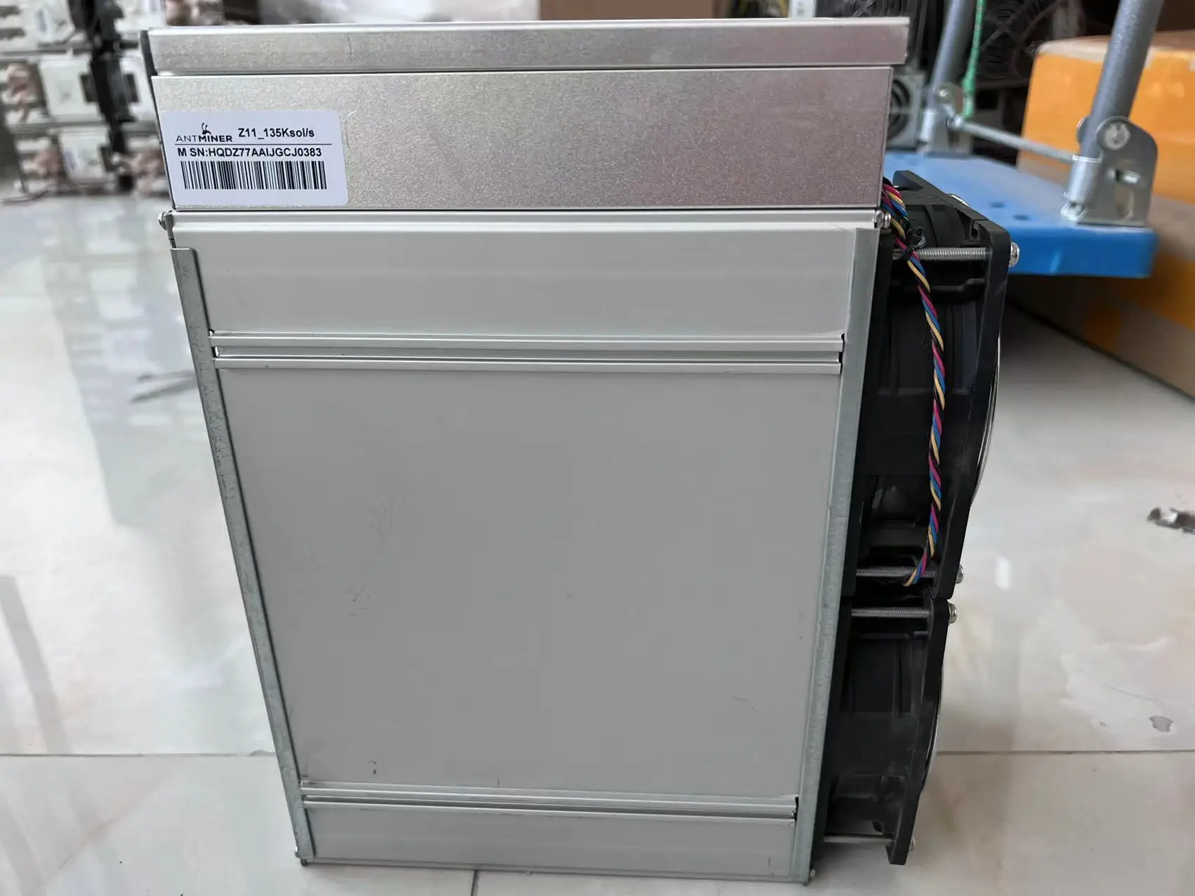 Bitmain Antminer Z11 135K Sol/s Asic Miner 1418W Equihash Zcash ZEC Machine включает APW7 PSU все-в-одном оборудование