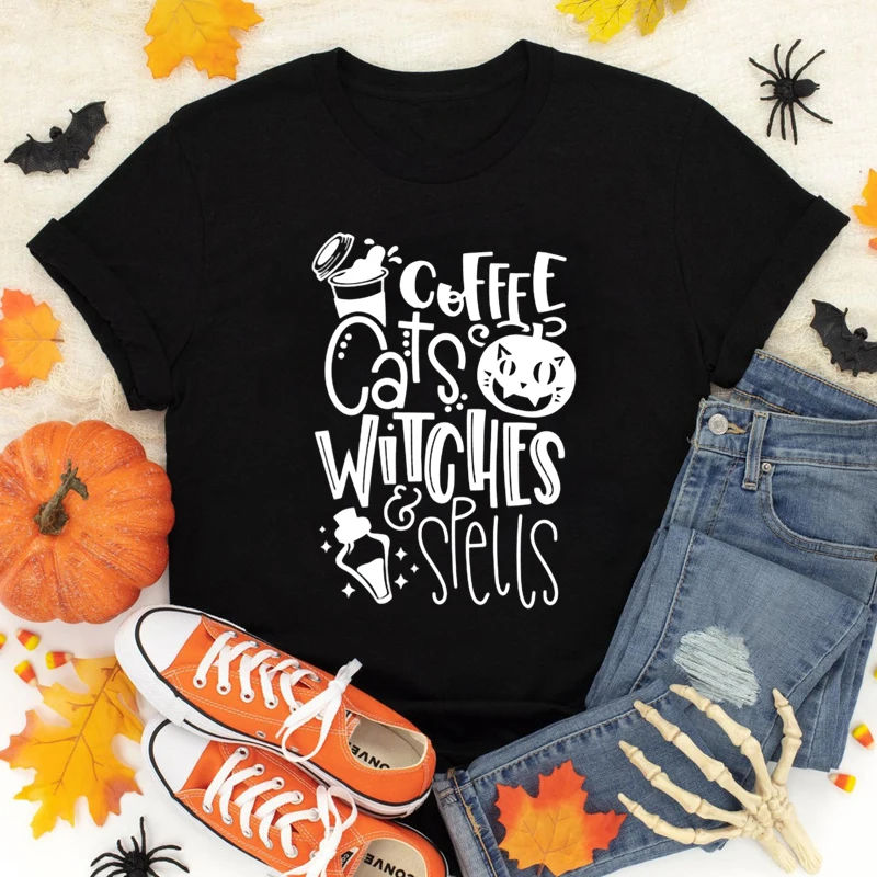 

Кофейные кошки ведьмы и заклинания футболка забавная Осенняя Хэллоуин Ведьмак футболка Милая женская графическая Праздничная вечевечерни...