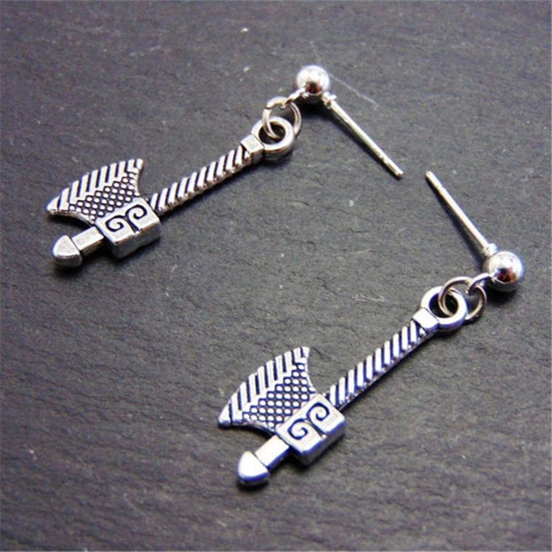 Серьги-гвоздики в виде Боевого Топора шариковые серьги-гвоздики ювелирные